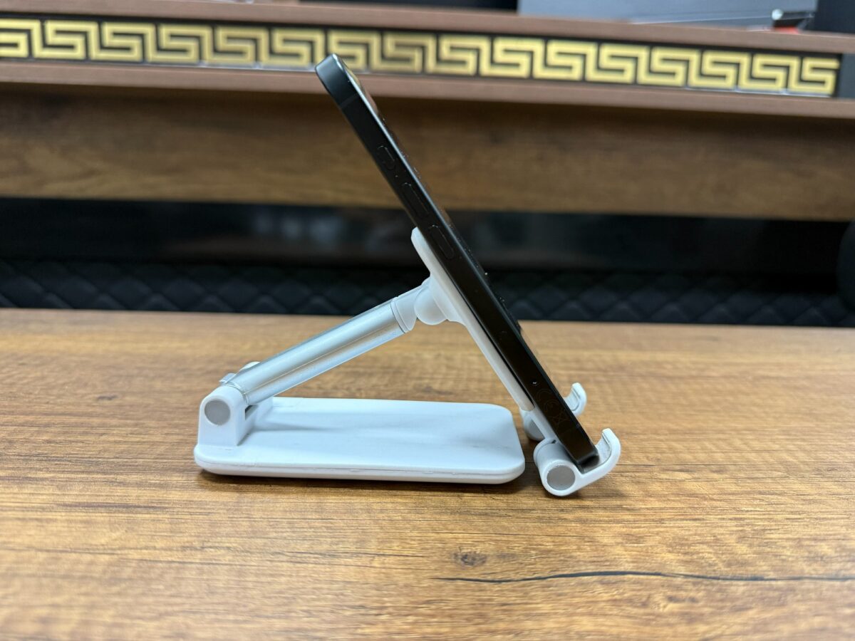 Apple iPhone 16 128GB Siyah MYE73TU/A Cep Telefonu (İKİNCİ EL) - Görsel 2