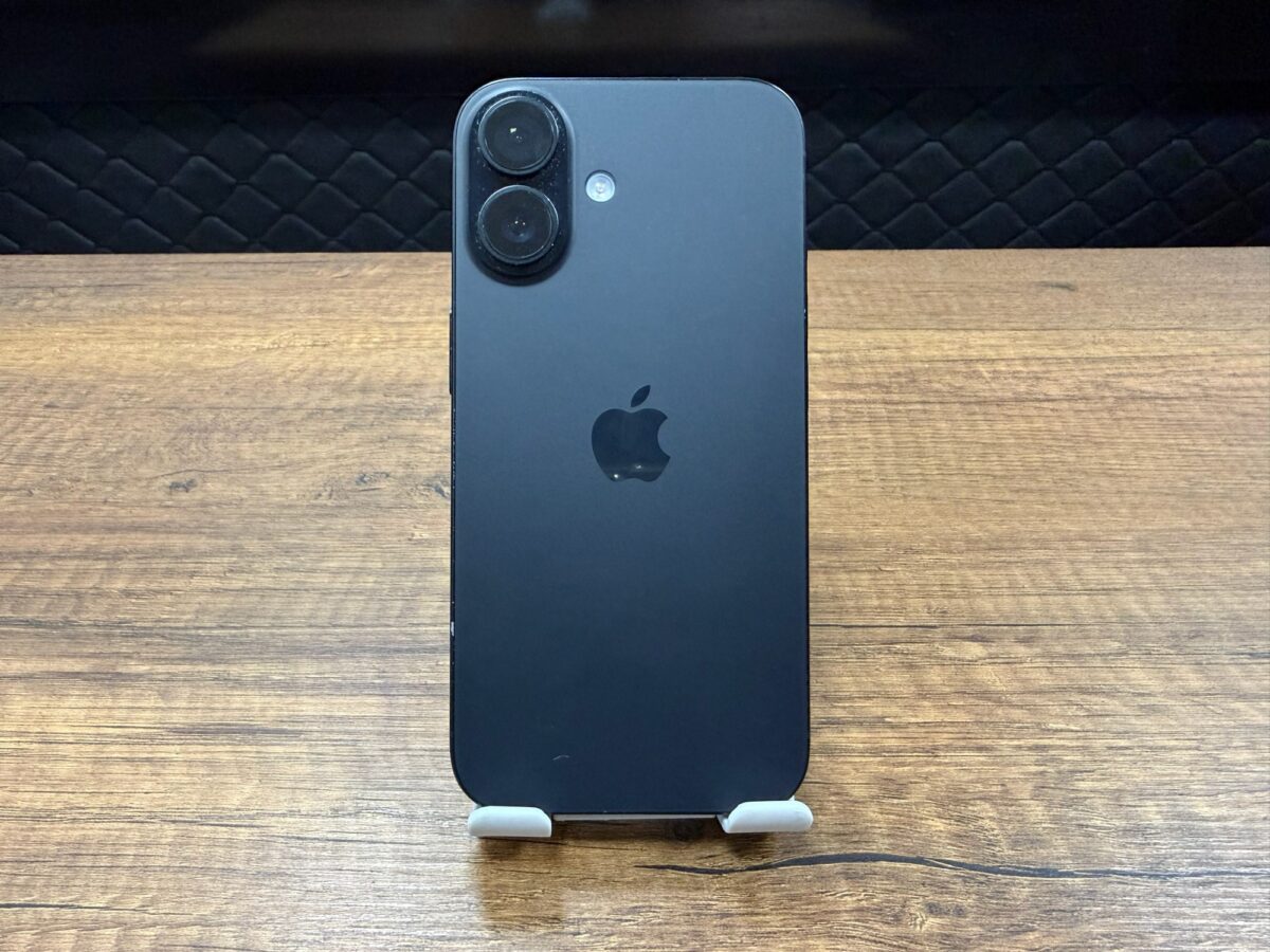 Apple iPhone 16 128GB Siyah MYE73TU/A Cep Telefonu (İKİNCİ EL) - Görsel 4