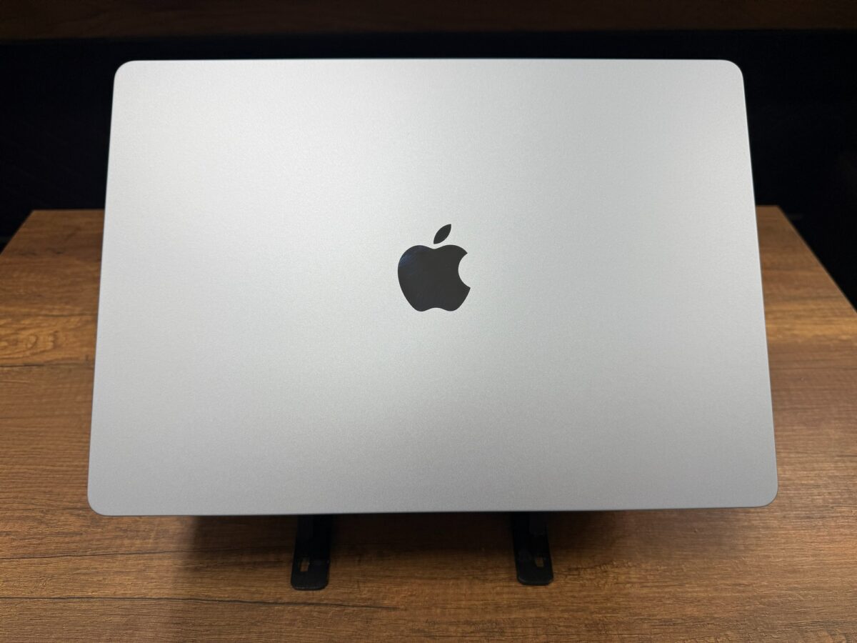 Apple MacBook Air M4 16GB RAM 256GB SSD 15.3" MC7A4TU/A Gök Mavisi Notebook (İKİNCİ EL) - Görsel 5