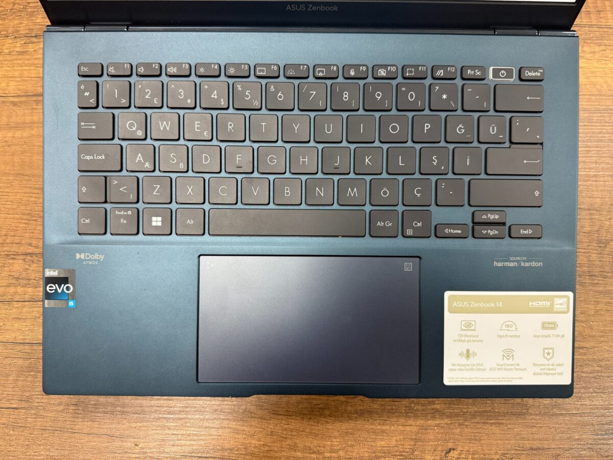 Asus ZenBook 14 UX3402VA-KP659W i5-13500H 8GB RAM 512GB SSD 14” WQXGA Notebook (İKİNCİ EL) - Görsel 2