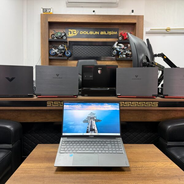 Casper Nirvana X750.1362-DV00A-G-F i7-13620H 32GB RAM 1TB SSD 15.6" FHD Notebook (İKİNCİ EL)