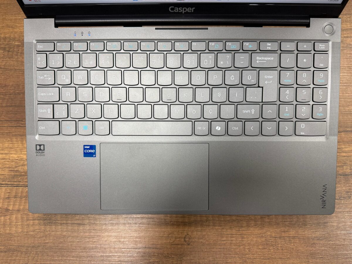 Casper Nirvana X750.1362-DV00A-G-F i7-13620H 32GB RAM 1TB SSD 15.6" FHD Notebook (İKİNCİ EL) - Görsel 2