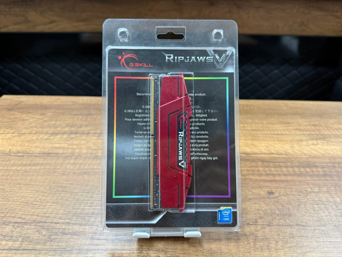 GSKILL 8GB (1x8GB) RipjawsV Kırmızı DDR4 3000MHz CL16 1.35V Single RAM - Görsel 3