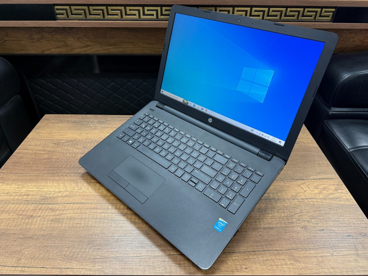 HP 15-BS153NT i3-5005U 8GB RAM 120GB SSD 15.6" HD 4UK80EA Notebook (İKİNCİ EL) - Görsel 3