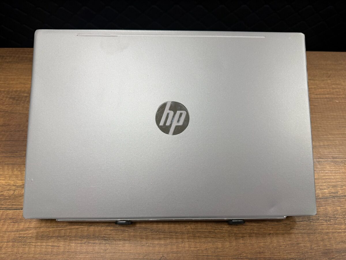 HP Pavilion 15-CS2017NT i5-8265U 8GB RAM 512GB SSD MX250 2GB 15.6" FHD 6ZK74EA Notebook (İKİNCİ EL) - Görsel 4