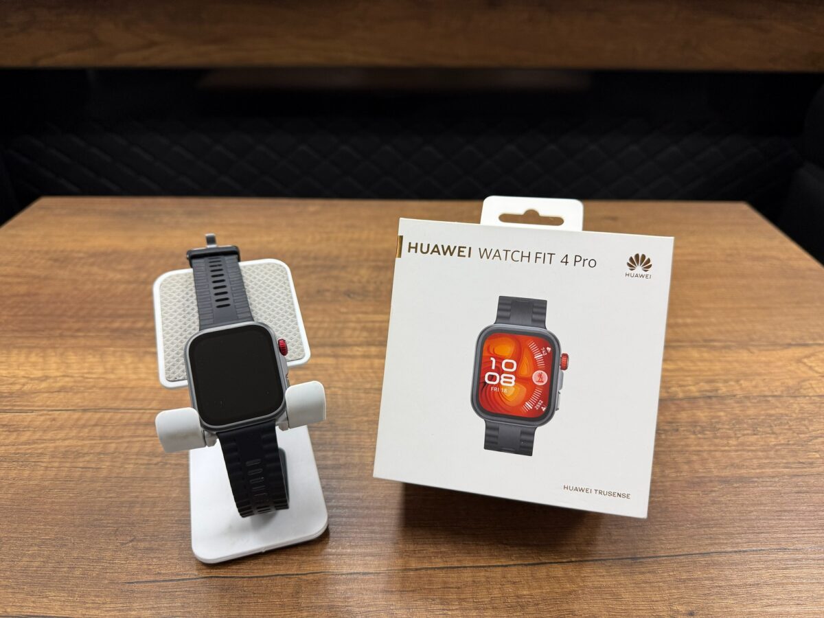 Huawei Watch Fit 4 Pro Siyah Kauçuk Kayış Akıllı Saat (İKİNCİ EL)  - Görsel 2
