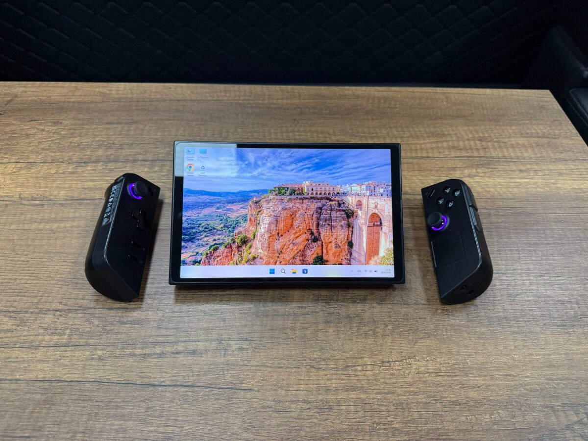 Lenovo Legion Go​​​​​​​ 8APU1 Ryzen Z1 Extreme 16 GB RAM 512 GB SSD El Oyun Konsolu (İKİNCİ EL) - Görsel 5
