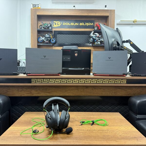 Razer Blackshark V2 X 7.1 Surround Mikrofonlu Siyah Kablolu Oyuncu Kulaklık (İKİNCİ EL)