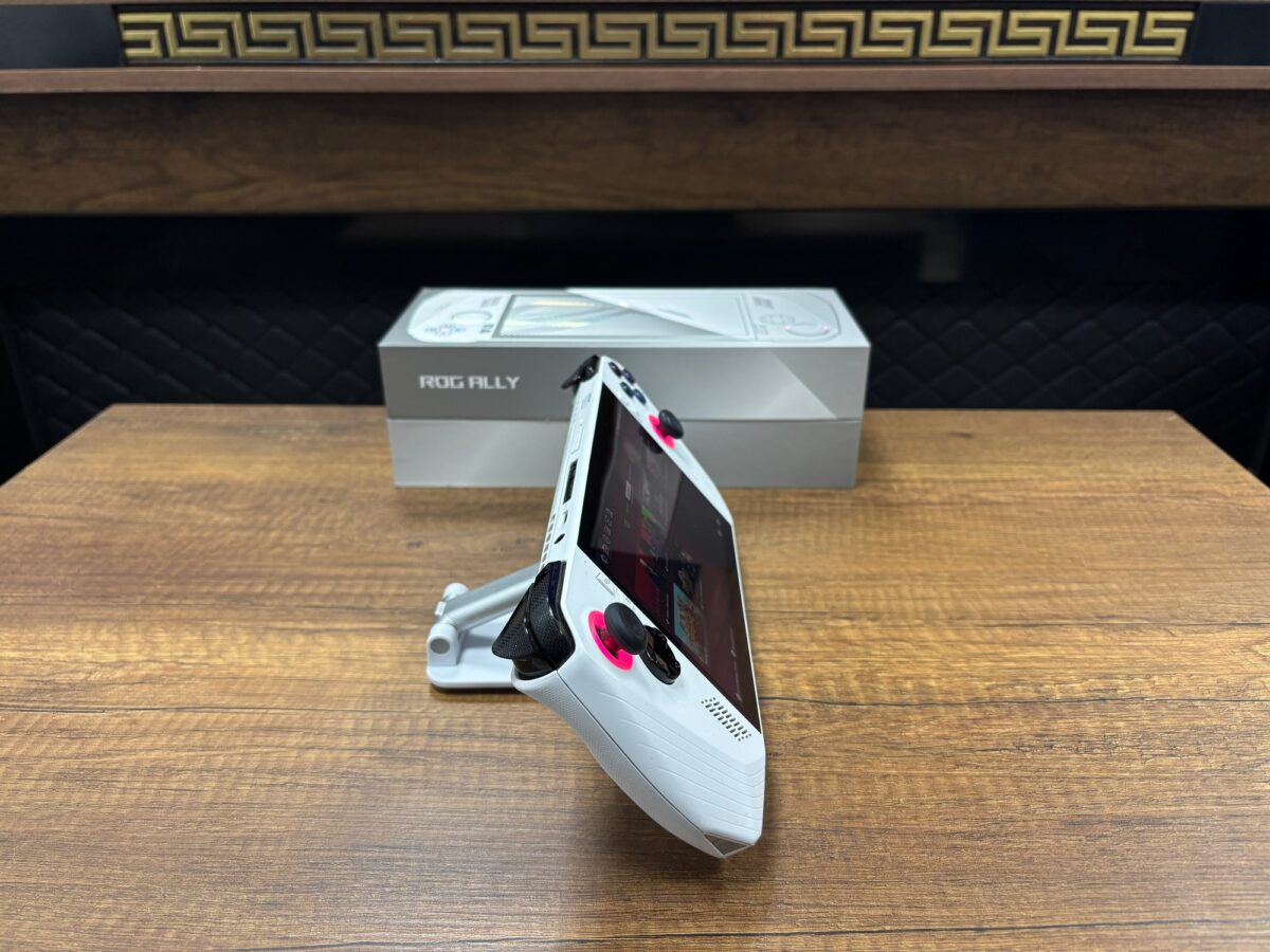 Asus Rog Ally Z1 Extreme 16GB RAM 512GB SSD Oyuncu El Konsolu (İKİNCİ EL) - Görsel 3