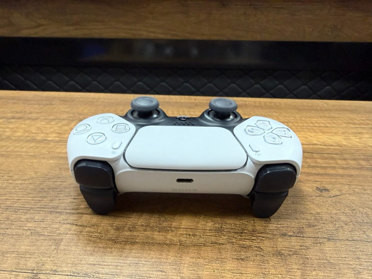 Sony PlayStation 5 DuelShock Beyaz Oyun Kolu (İKİNCİ EL)  ​​​​​​​ - Görsel 5