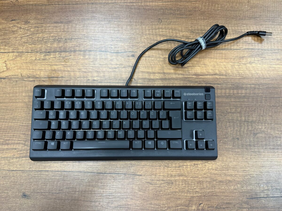 SteelSeries Apex 3 TKL Siyah RGB Kablolu Oyuncu Klavyesi (İKİNCİ EL) - Görsel 5