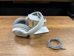 SteelSeries Arctis Nova 1 Mikrofonlu Beyaz Kablolu Oyuncu Kulaklığı (İKİNCİ EL) - Görsel 4