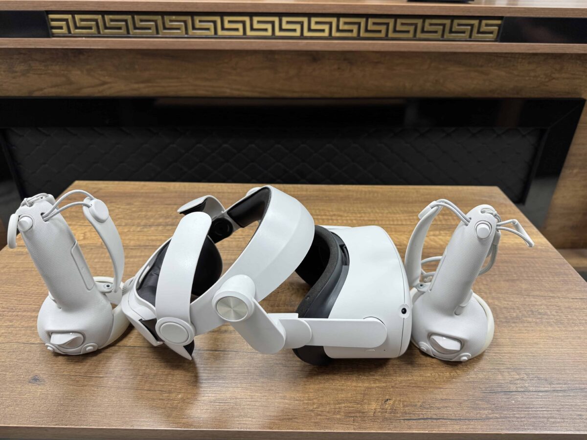 Oculus Quest 2 Aksesuarlı - Görsel 2