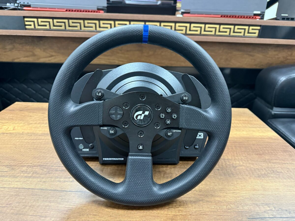 Thrustmaster T300RS GT Oyuncu Direksiyon Seti (İKİNCİ EL) - Görsel 3